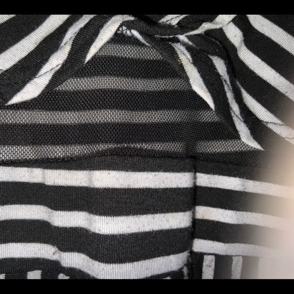 Black and white Long fancy dress for kids size 7 to 8 - Picture 4 of 5